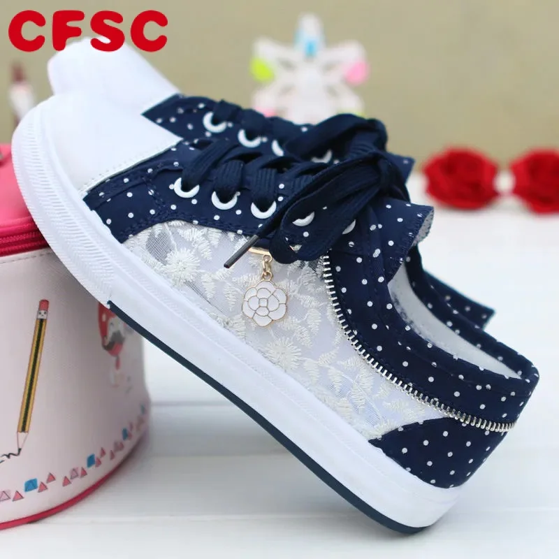 

Girls Blue Canvas Shoes Lace up Women Flat Shoes Summer Mesh Women Sneakers Comfort Female Casual Footwear Flowers Ladies Shoes