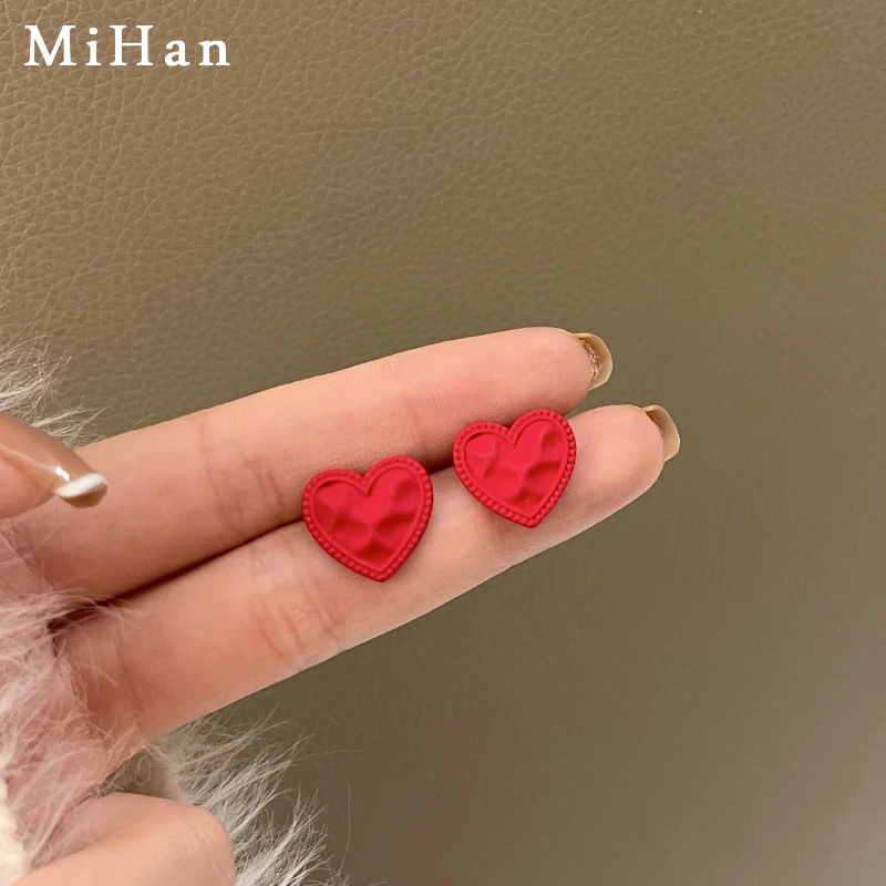 

Mihan S925 needle Sweet Jewelry Heart Earrings Popular Design Red White Coating Love Stud Earrings For Women Girl Party Gifts