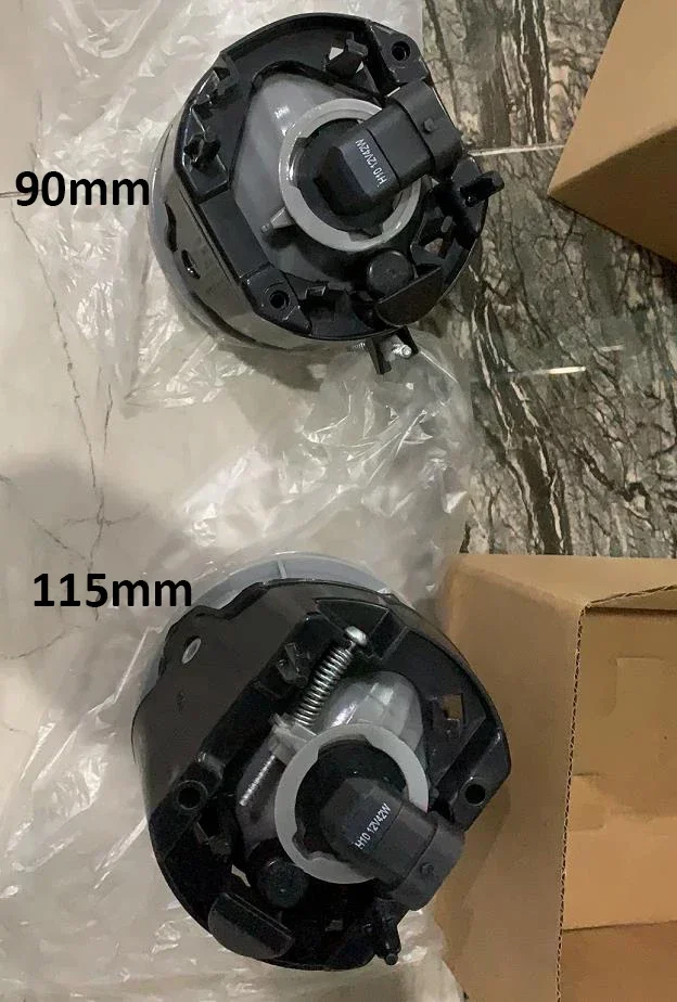 1 Piece 115mm Diameter For Chrysler 300 C (LX) 2004-2012 Dodge Dakota 2005-2009 Fog Light Front Driving Lamp Halogen 4805857AA