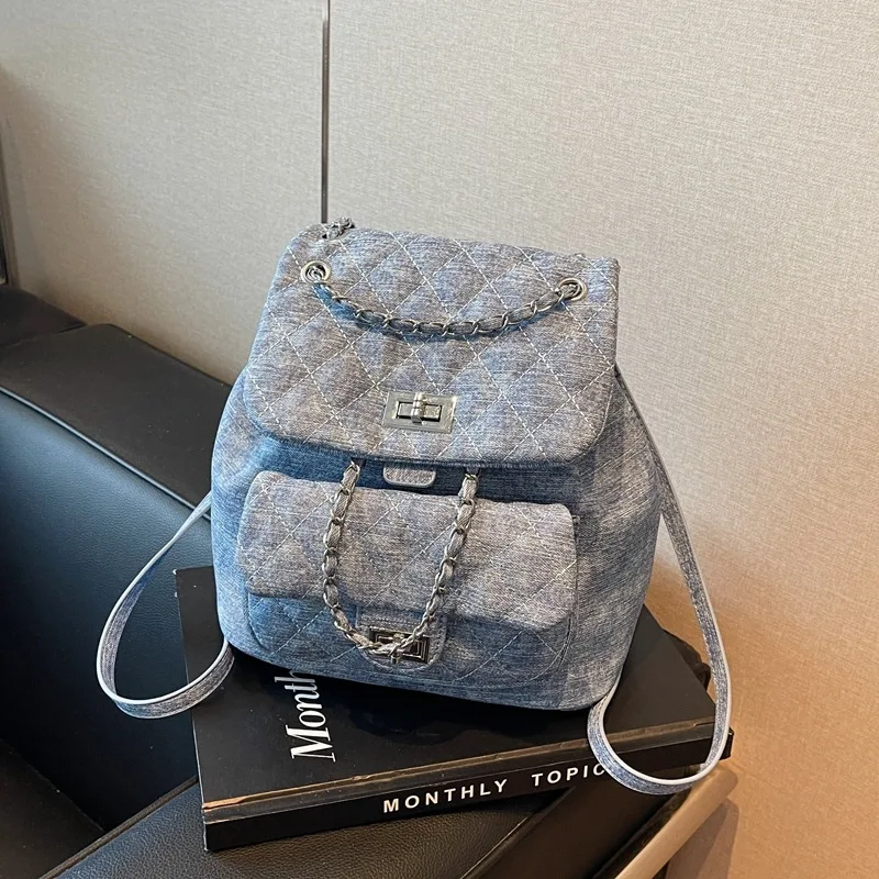 Маленький ароматный рюкзак для женщин новый модный небольшой с цепочкой