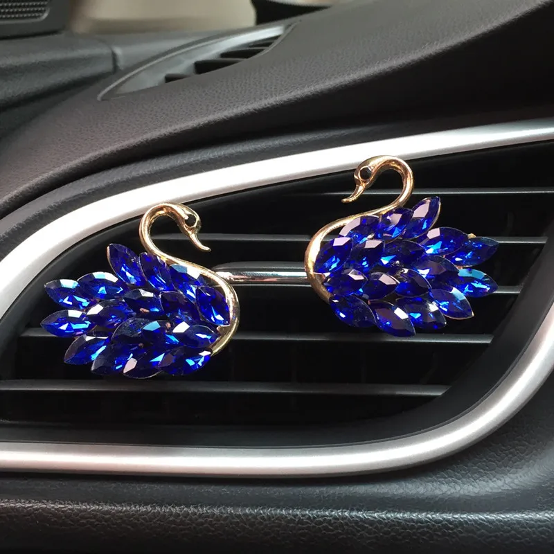 

Автомобильный зажим с кристаллами и бриллиантами в виде лебедя для воздуховыпускного отверстия автомобильное украшение для салона автомо...