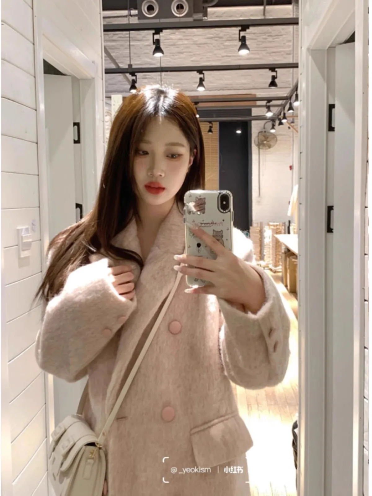 Внесезонное розовое шерстяное пальто: Женская шерстяная куртка на осень и зиму