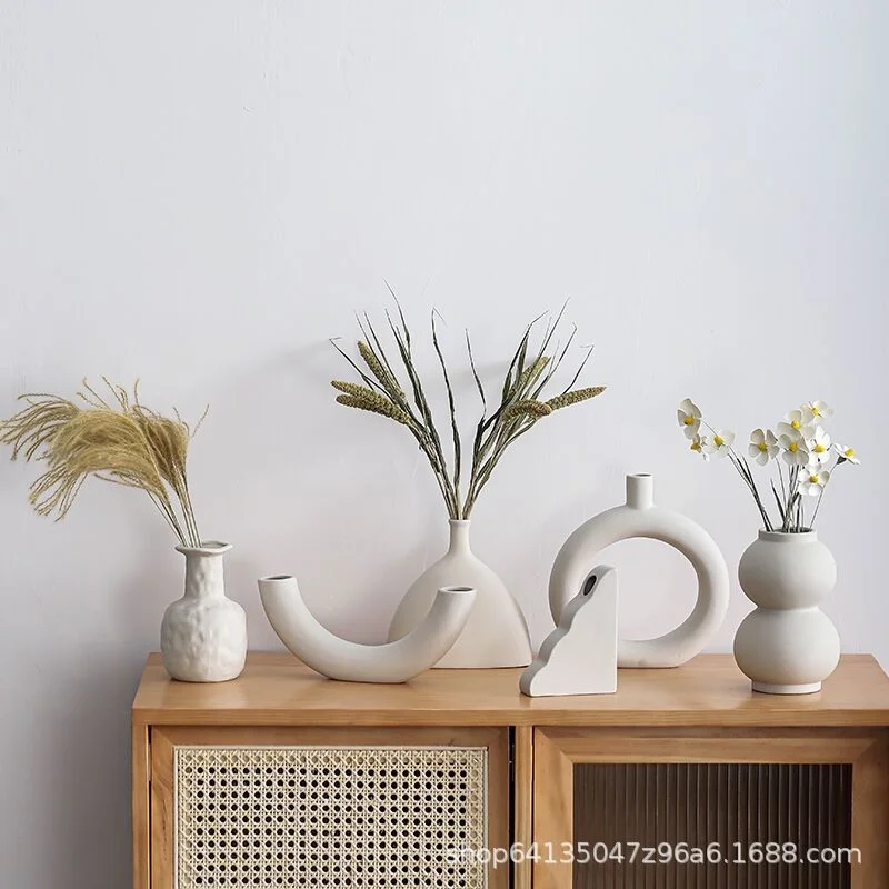 

Artificial Decor Ceramic Vase Aesthetic Solid Color Vase Pots For Plants Home Decoretion Living Room Pots De Fleurs Home Decor