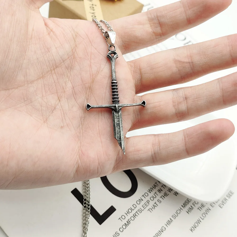 

Vintage Nogrod Aragorn Shards of Narsil Sword Pendant Necklace Broken Elendil Holy Sword Narthil Anduril Jewelry Accessories