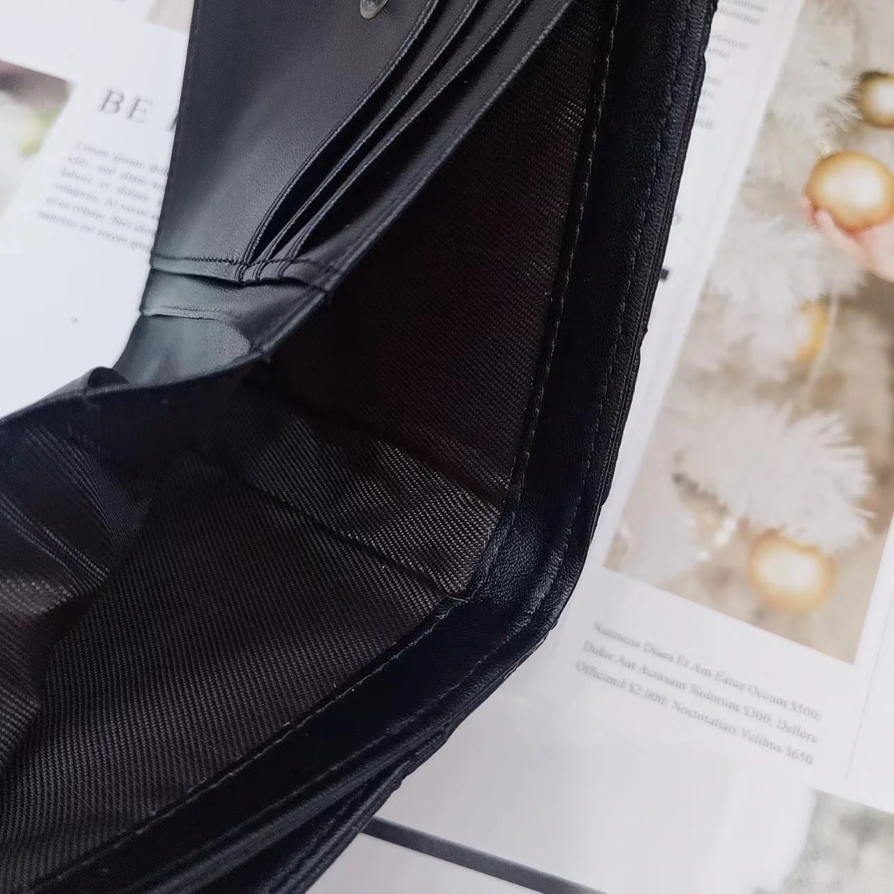 URBAN MASTER Genuine Leather Purses for Female Rhombus Pattern Embroidered Sheepskin Short Wallet  Billetera De Cuero Hombre