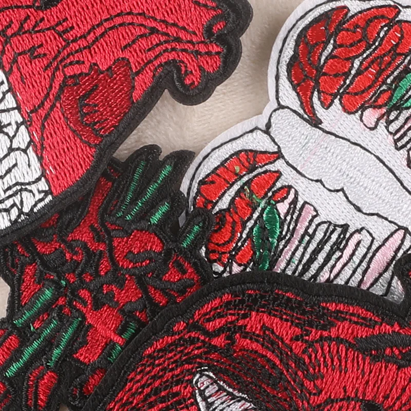 FZdiy Patches for Clothing Red Heart Thermoadhesive Patch Iron on Embroidery Punk Applique Clothes |