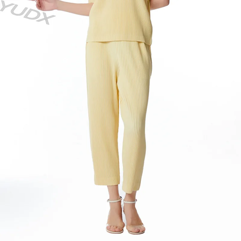

2023 Spring and Summer New Casual Pants Simple Loose Comfortable Stretch Three House Pleated Straight Women's Nine-minute Pants