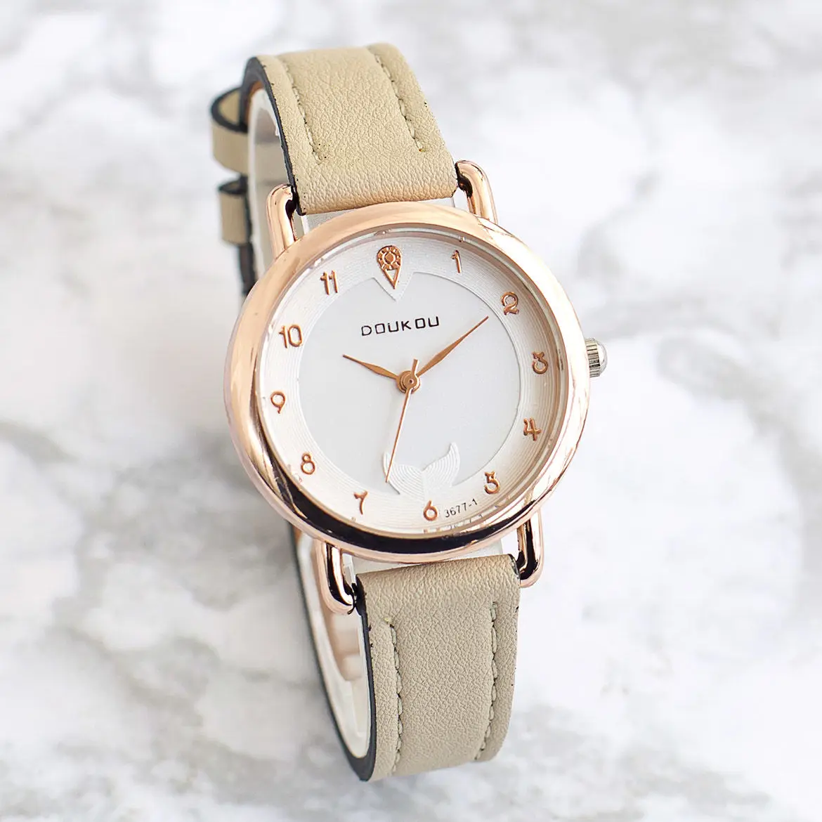 Рисунок 4 - Часы с радужным корпусом для девочек