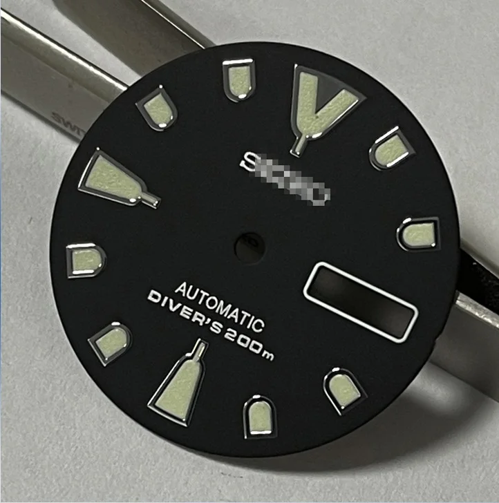 

Mod 28.5MM NH35A Movement SKX007/009 Water Ghost Modified SBBN033/SBDX017 Japanese Super C3 Luminous Dial