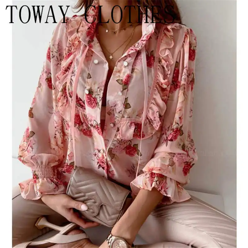 

Блузка женская с длинным рукавом-фонариком, цветочным принтом и рюшами