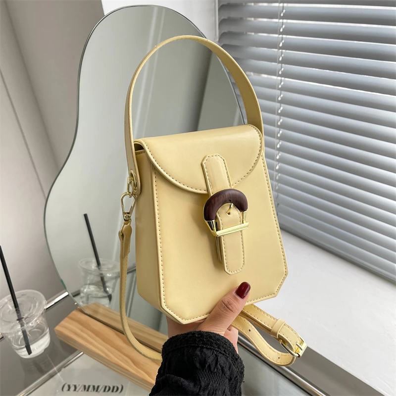 

2022 Luxury Designer High Quality Leather Ladies Shoulder Bag Solid Color Designer New Women's Mobile Phone Bags