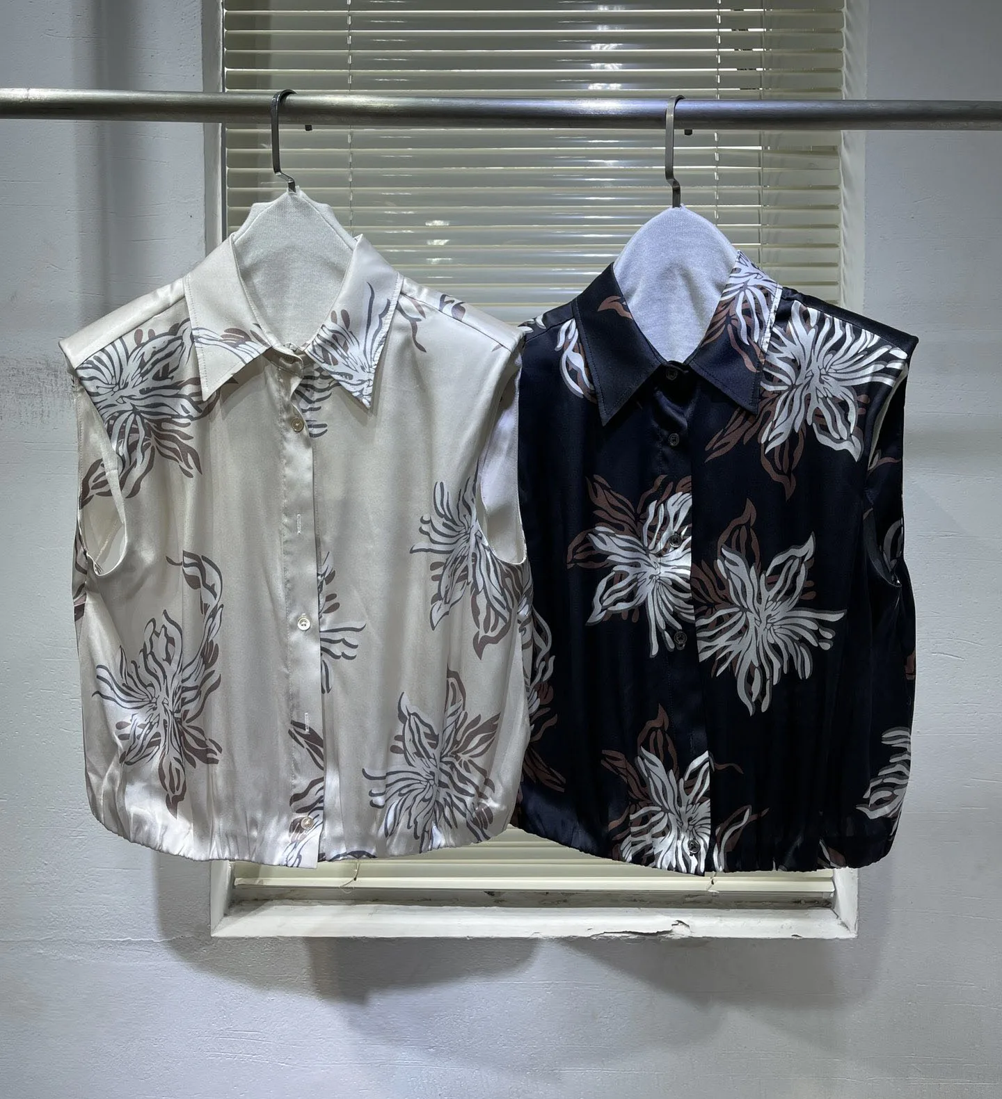 

100% silk women casual printed shirts sleeveless chain short top