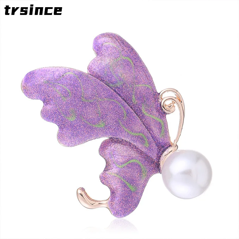 

Bestseller Alloy Inlaid Pearl Corsage Female Retro Fashion Pearl Butterfly Brooch Temperament Silk Scarf Buckle Brooch