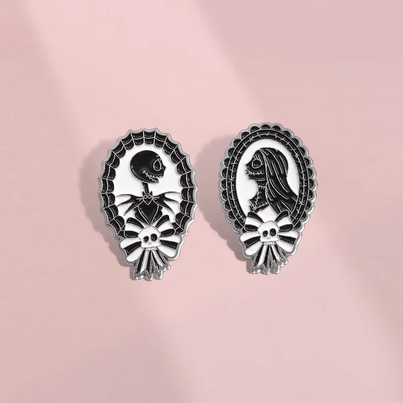 Значок для пары невесты на Хэллоуин коса призрак диван клоун змея могила