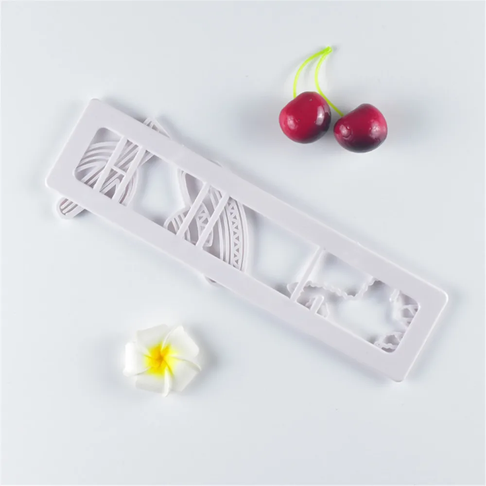 

Desert Cactus Alpaca Cookie Cutter Plastic Biscuit Knife Baking Fruit Cake Kitchen Tools Mold Embossing Printing