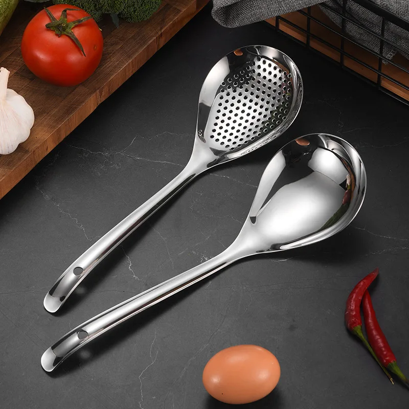 

Large Soup Ladle 304 Stainless Steel Leaky Spoon Thickening Extended Handle Household Kitchen Large Soup Spoon Filter Scoop