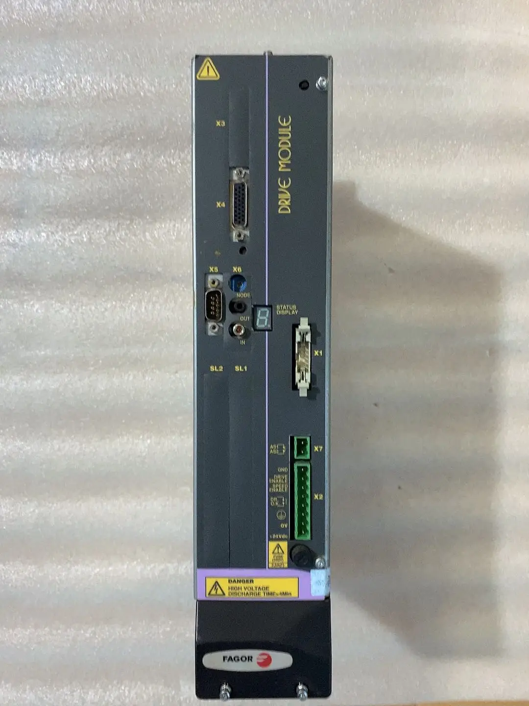 б/у AXD1.35-S0-0-B Сервопривод Fagor AXD1.35-S0-0 быстрая доставка