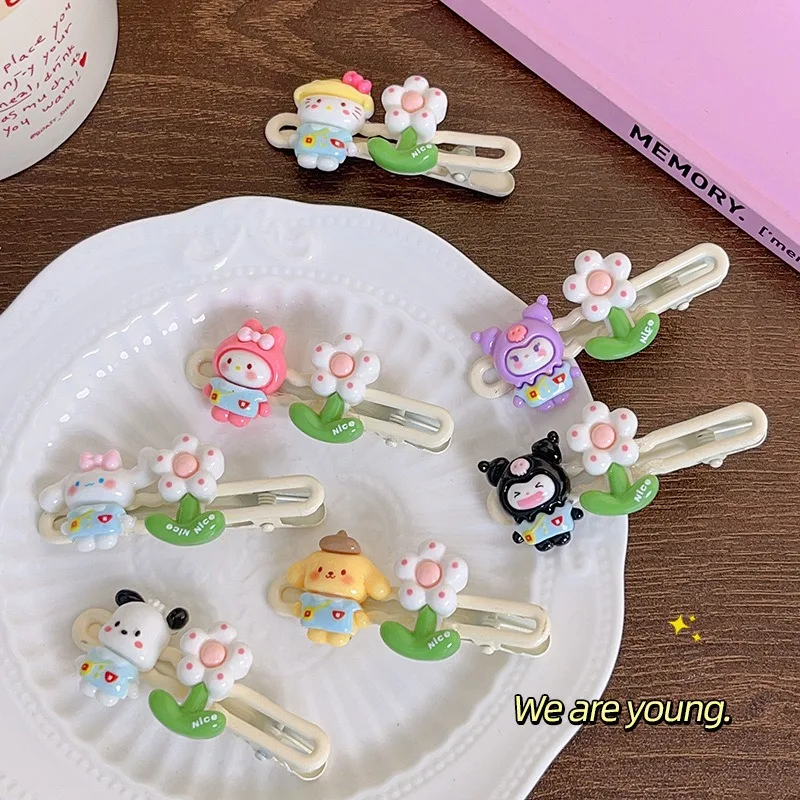 

Sanrio Kawaii Hellokitty Flower Hairpin Anime Cartoon Cinnamoroll Kuromi MyMelody Wave Sweet Student Children Birthday Girl Gift