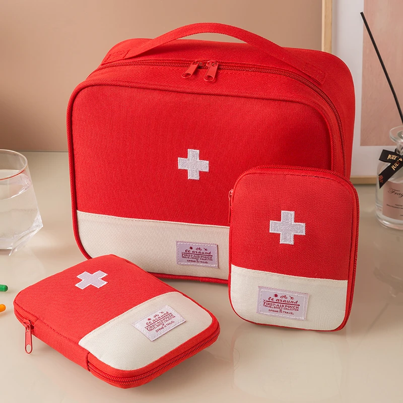 

Портативный медицинский набор Small Ant Bag