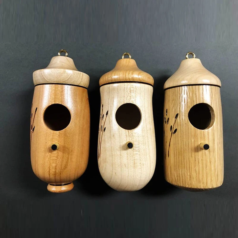 

Wooden Hanging Bird Nest Outdoor Bird Cage Resting Place Wall-Mounted Garden Patio Decoration Mini Bird's Nest Perch Supplies