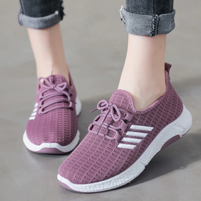

Women Flats Shoes 2022 Casual Light Spring Sneakers Lace Up Solid Ladies Vulcanized Shoes New Comfortable Running Shoes Female