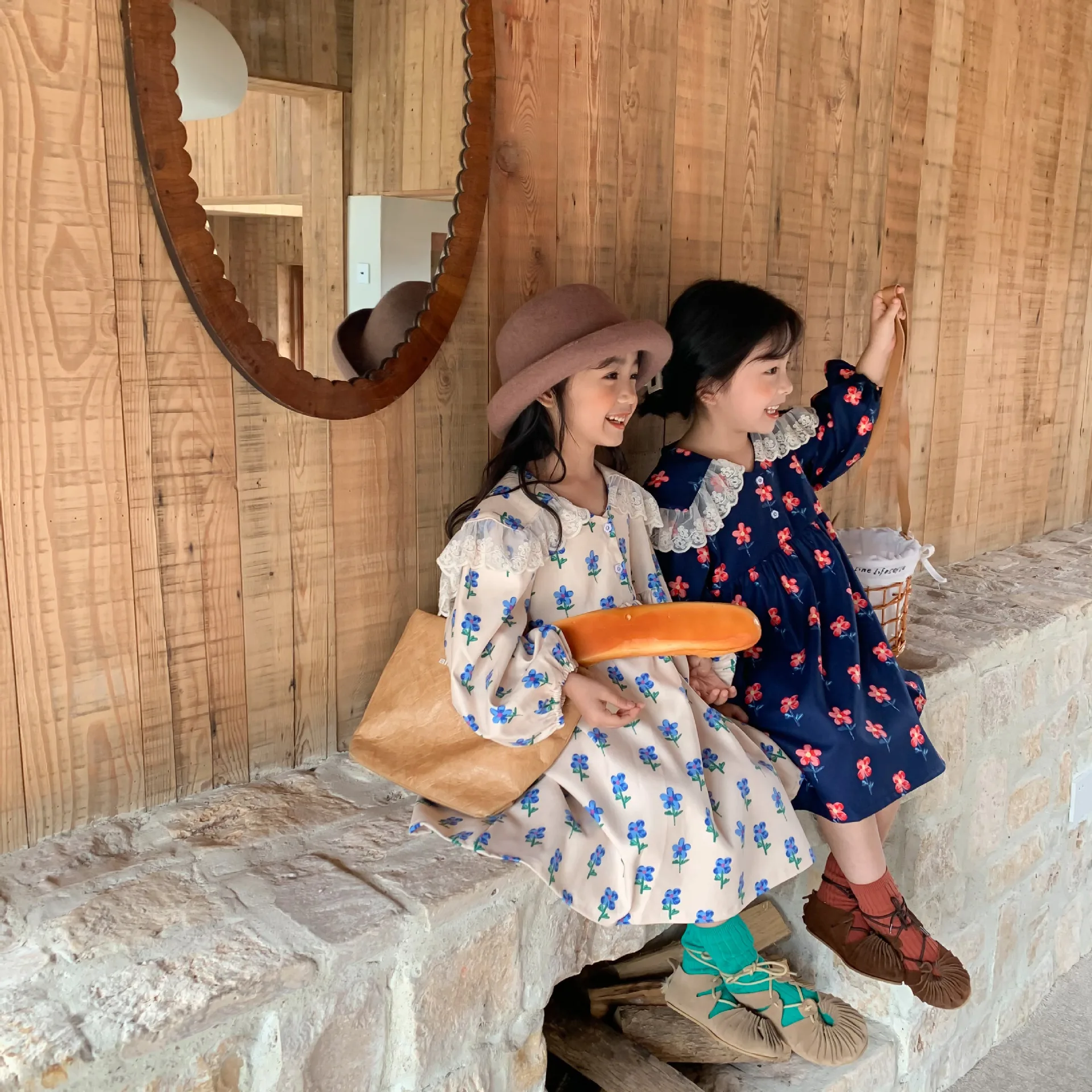 

2021 autumn new products lace lapel Korean version girls floral brushed long-sleeved princess dress