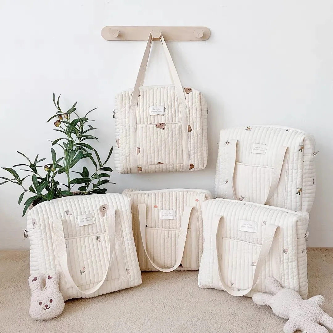 

Korea Style Newborn Baby Care Diaper Bag Mummy Shoulder Bag Embroidery Quilted Stroller Diaper Storage Organizer Large Handbags