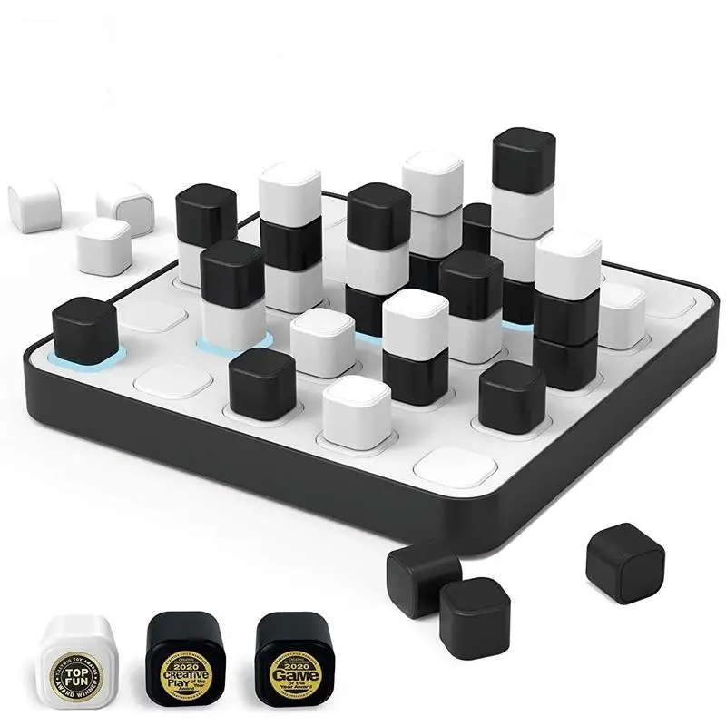 Умная настольная игра с четырьмя подключенными магнитными 3D играми