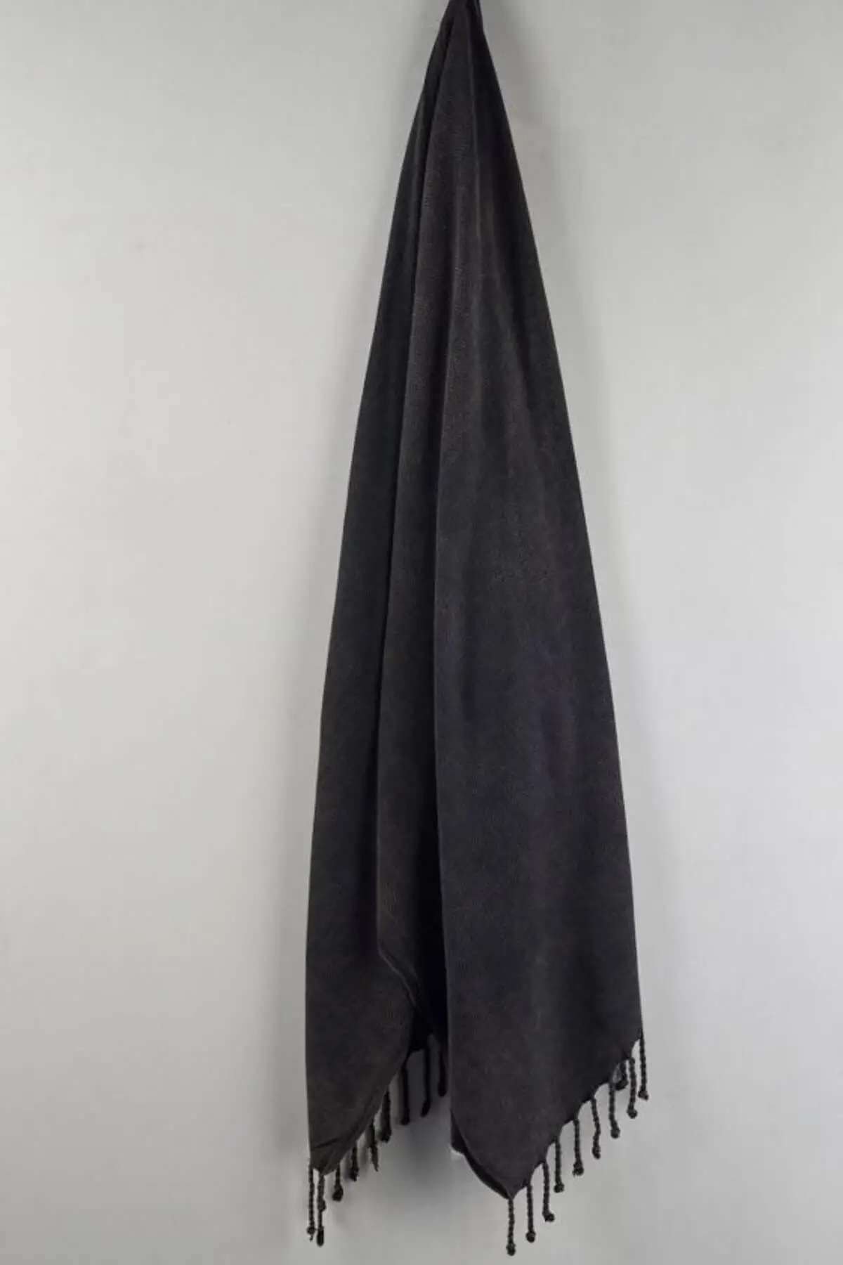 

Beach Towel Black Loincloth Soft Textured Water Absorbing Quick Dry