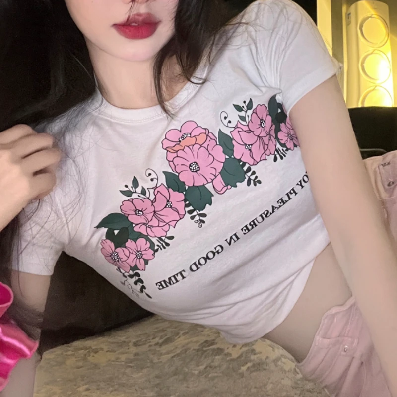 

White flower short-sleeved T-shirt women's ins tide 2022 summer pure desire style Korean version short slim tops