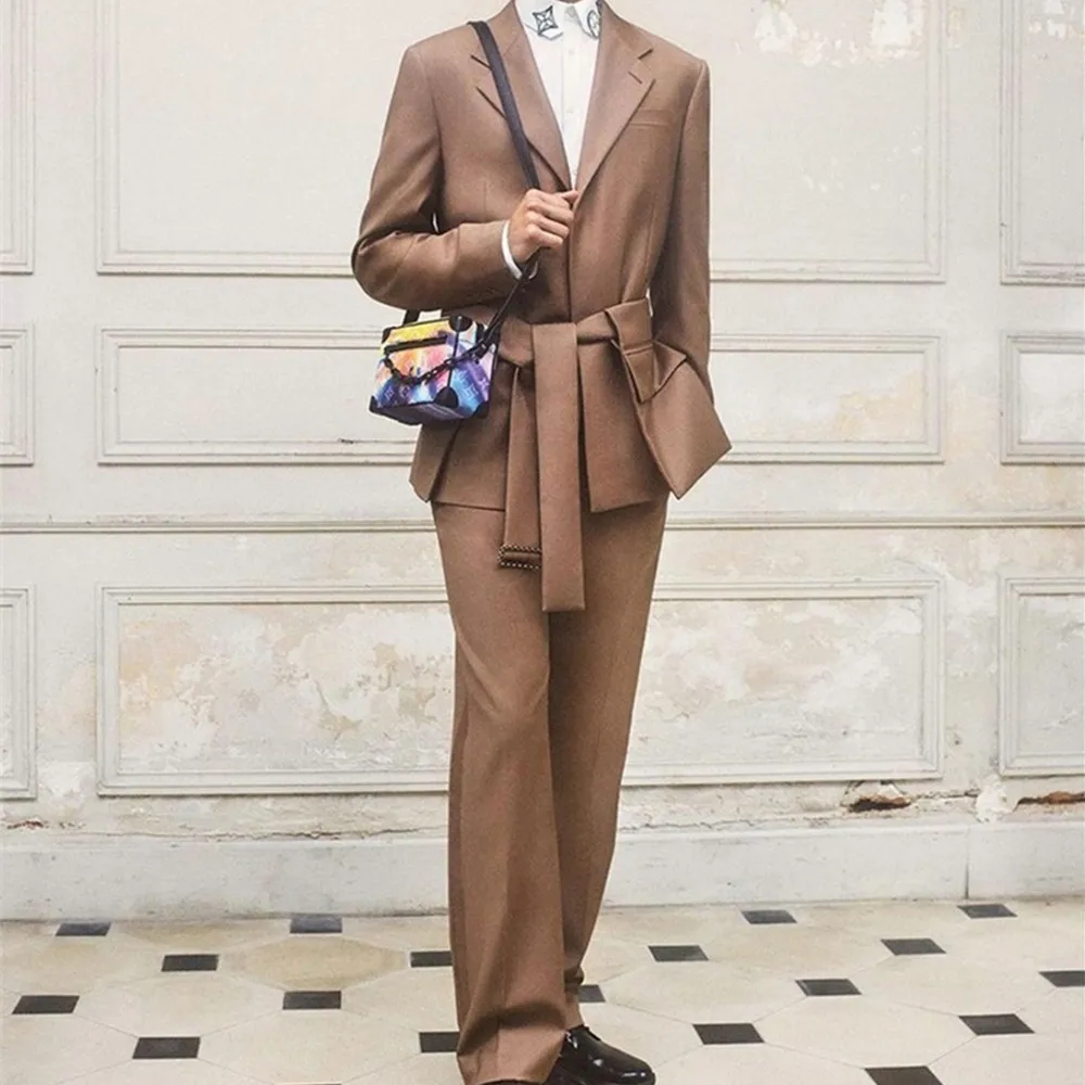 

Brown Mens Suits With Belt 2 Pieces Wedding Groom Party Prom Blazer Business Wear Coat(Jacket+Pants) Custom Made