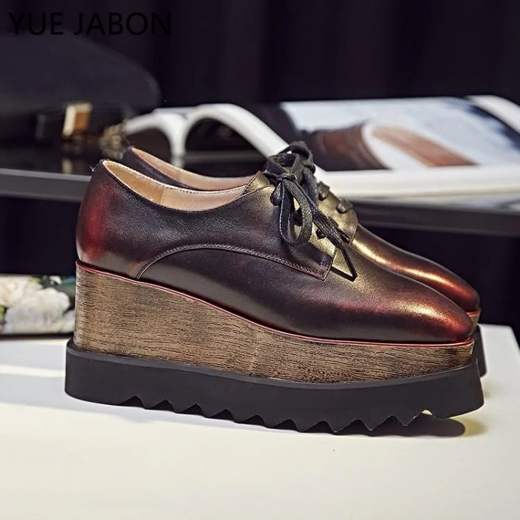 Кроссовки женские из натуральной кожи на платформе