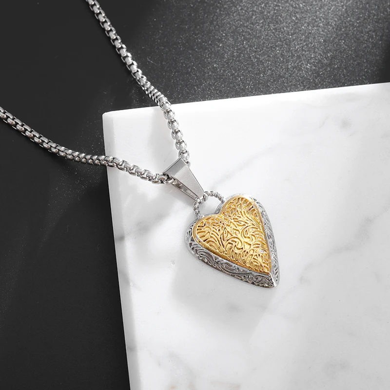 

New Arrival Double Layer Two Color Heart Shaped Pendant Necklace Women Banquet Party Pendant Jewelry Creative Personality