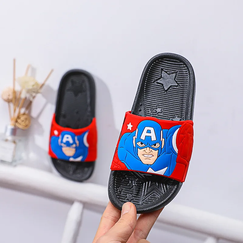 

Детские тапочки Disney Captain America, Нескользящие, мультяшный рисунок, для дома и улицы, пляжная обувь для больших детей