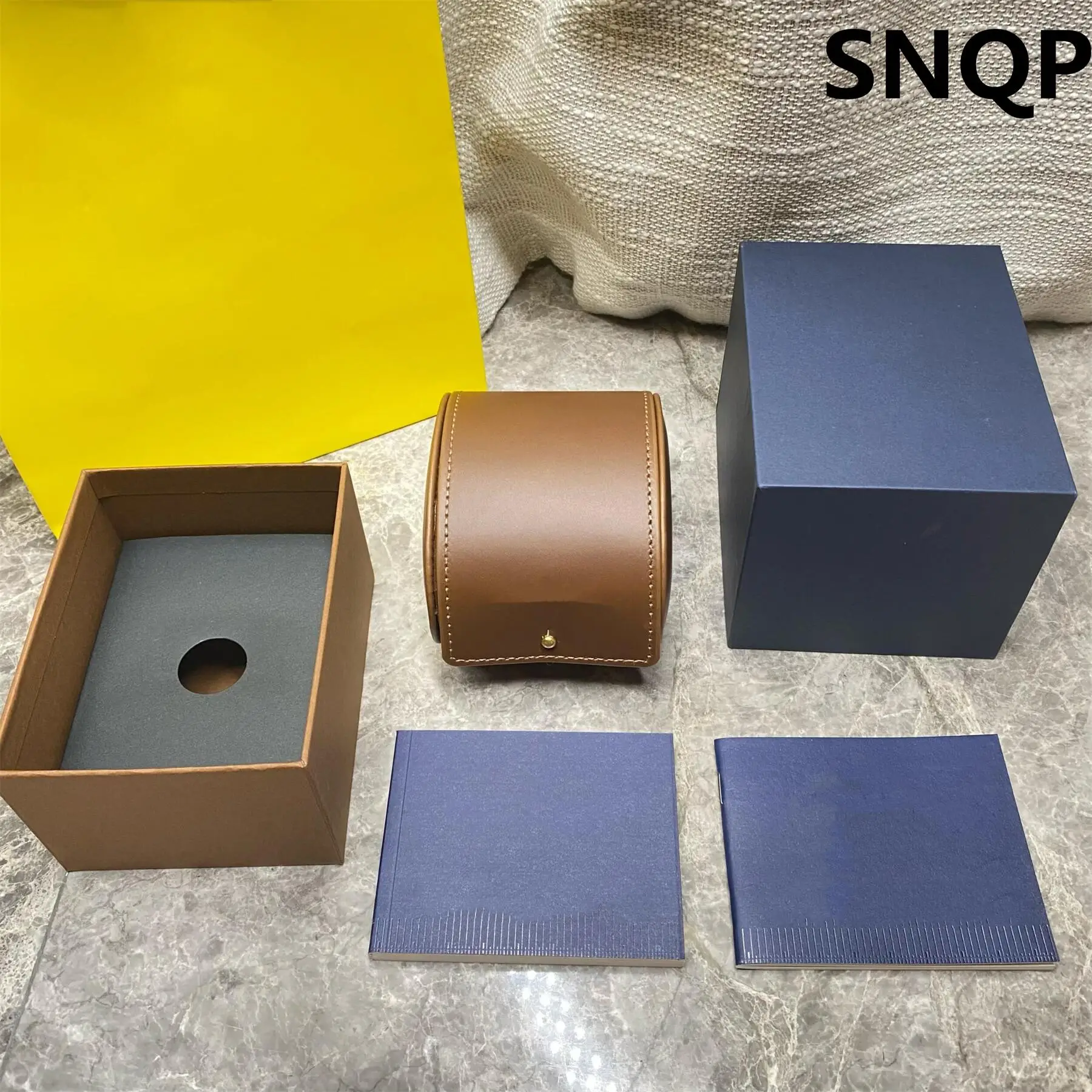 Factory Wholesale Brown Leather Brei Original Watch Box Luxury Brand Portable Boxes Can Customization AAA Watches Gift Case