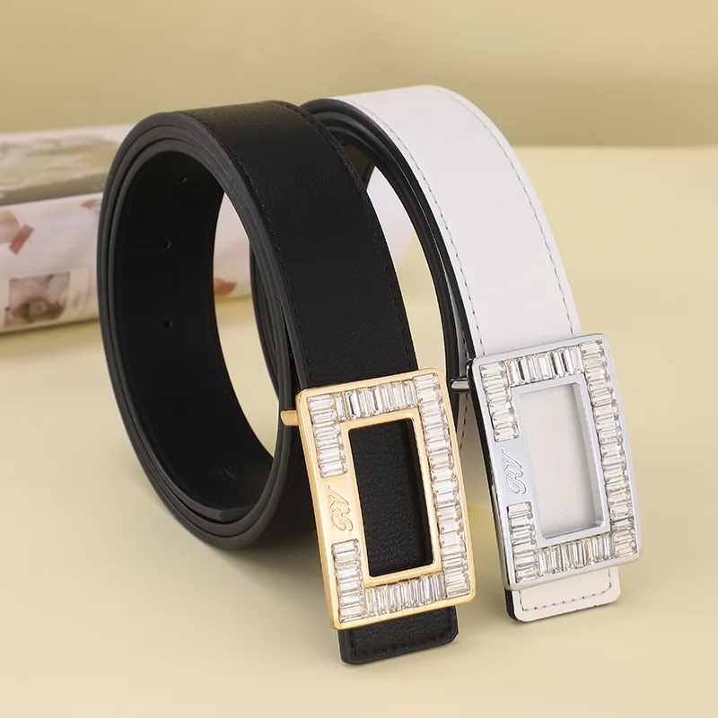 New Leather Women's Belt Fashion Rhinestone Inlaid Buckle Simple Style Belt All-match Clothing Pants High Quality Designer Belts