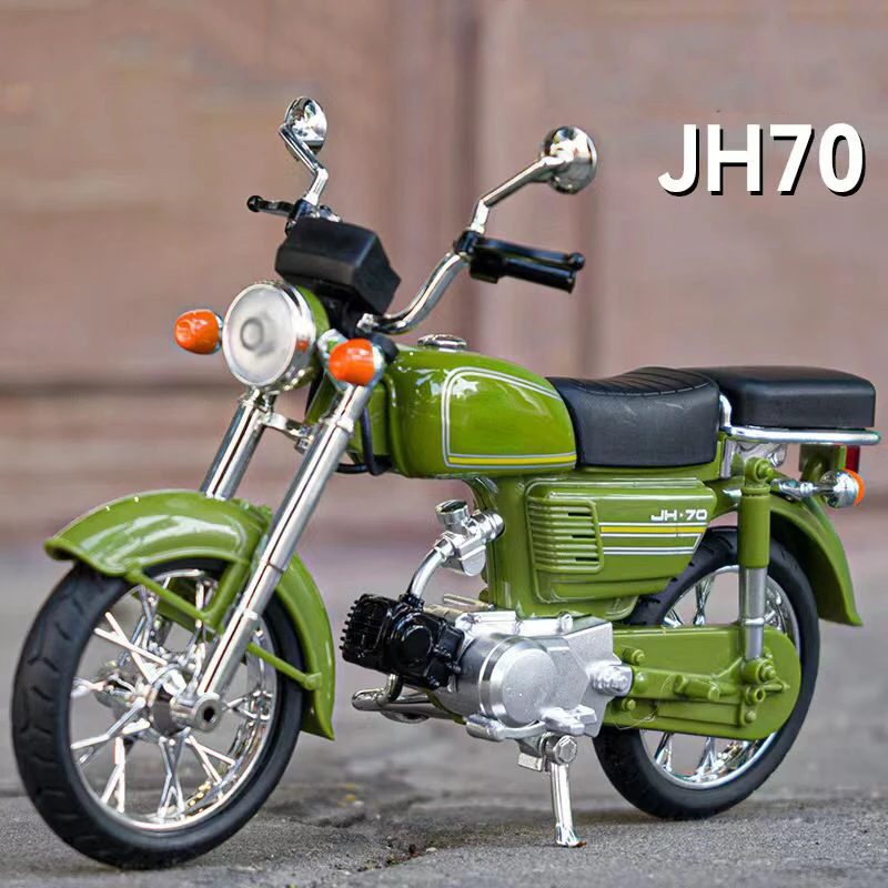 Модель мотоцикла из сплава в масштабе 1:10 со звуком и фотоэлементами Литые