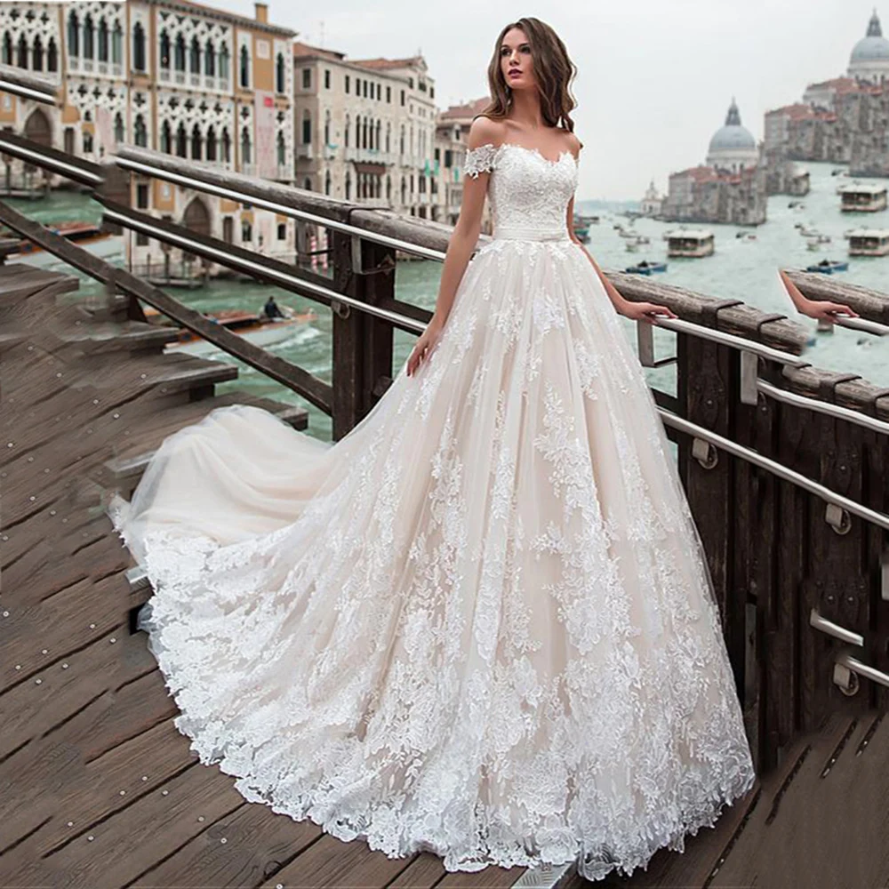 

Fantastic Tulle A-line Wedding Dresses Off The Shoulder Lace Appliques Princess Boho Wedding Gowns Lace Up Back Bridal Gown