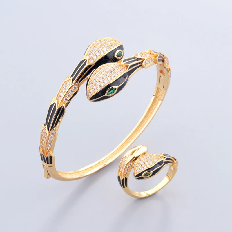 

Donia Jewelry Fashion Enamel Snake Titanium Gold Micro-Inlaid AAA Zircon Luxury Animal Bracelet Ring Set