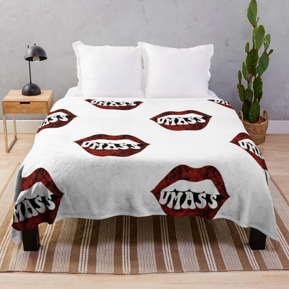 

Umass Amherst Lips Throw Blanket Fleece