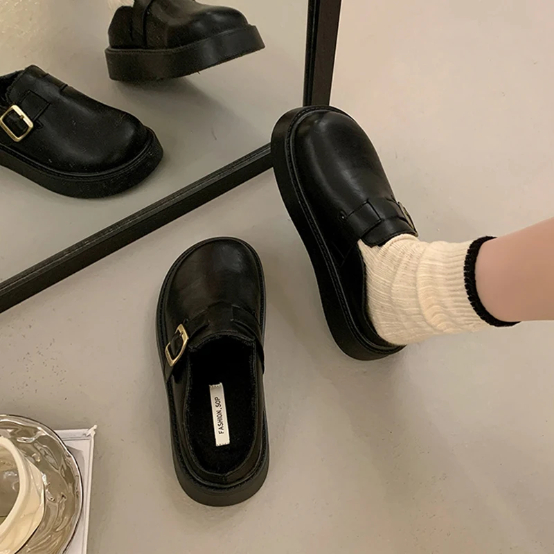 Меховая обувь. Женские тапочки. Тапочки на платформе с закрытым носком. плюшевые