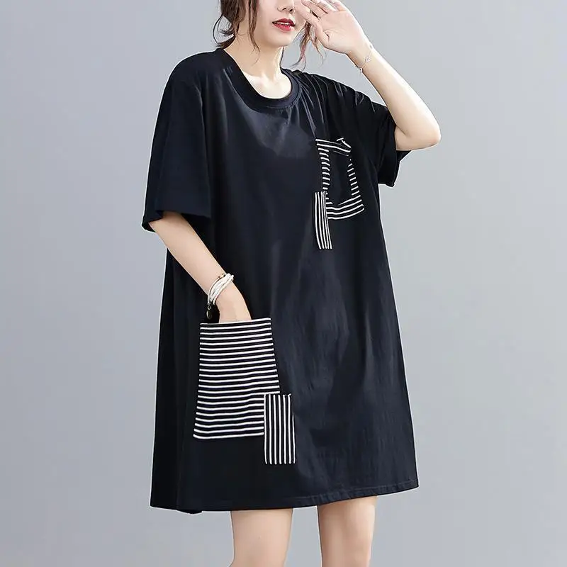 Женское Повседневное платье средней длины разноцветное свободное в полоску с