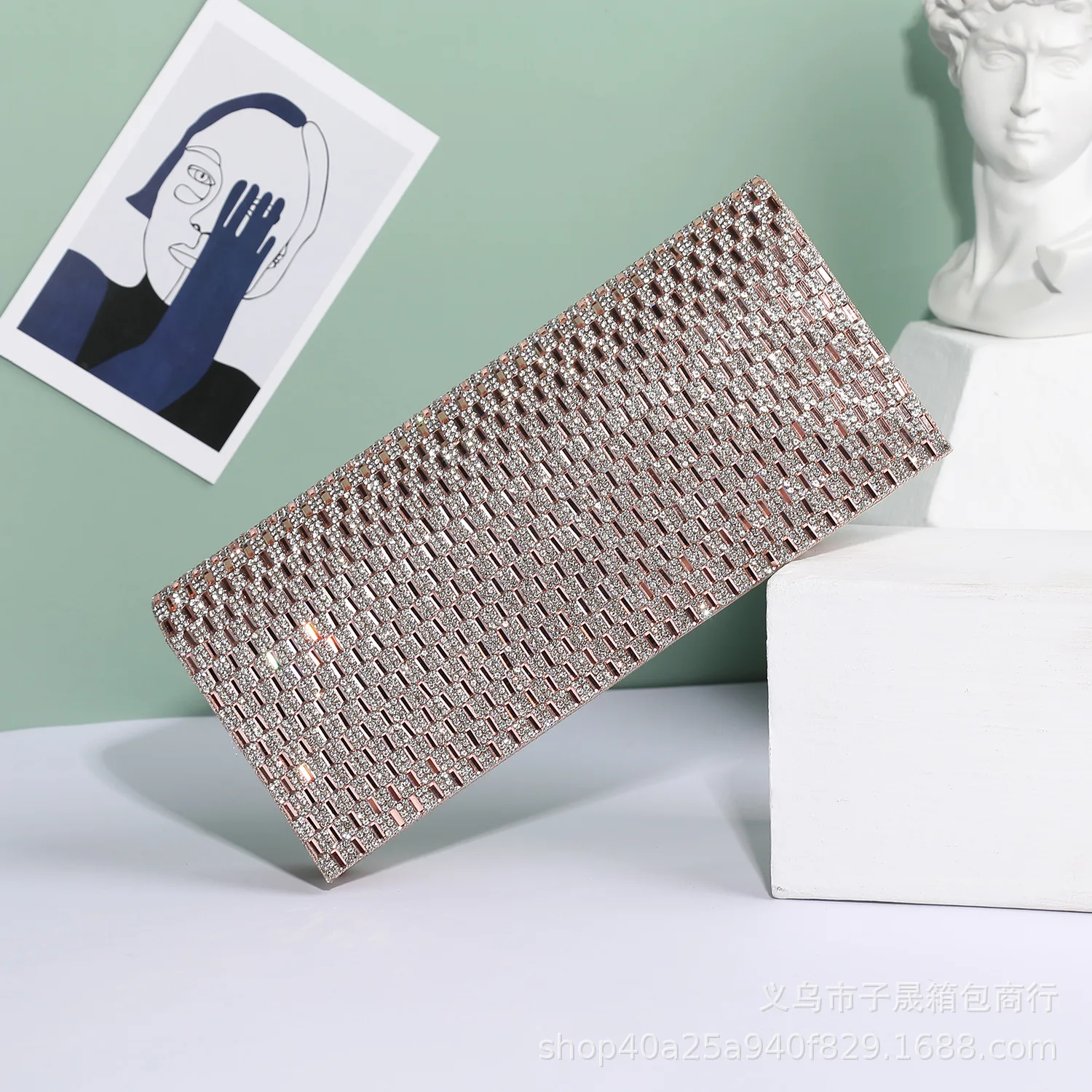 

Новинка 2023, блестящие клатчи, сумочки, женские сумки на плечо с цепочкой со стразами, мини-бумажники для ужина, 3 цвета, Прямая поставка