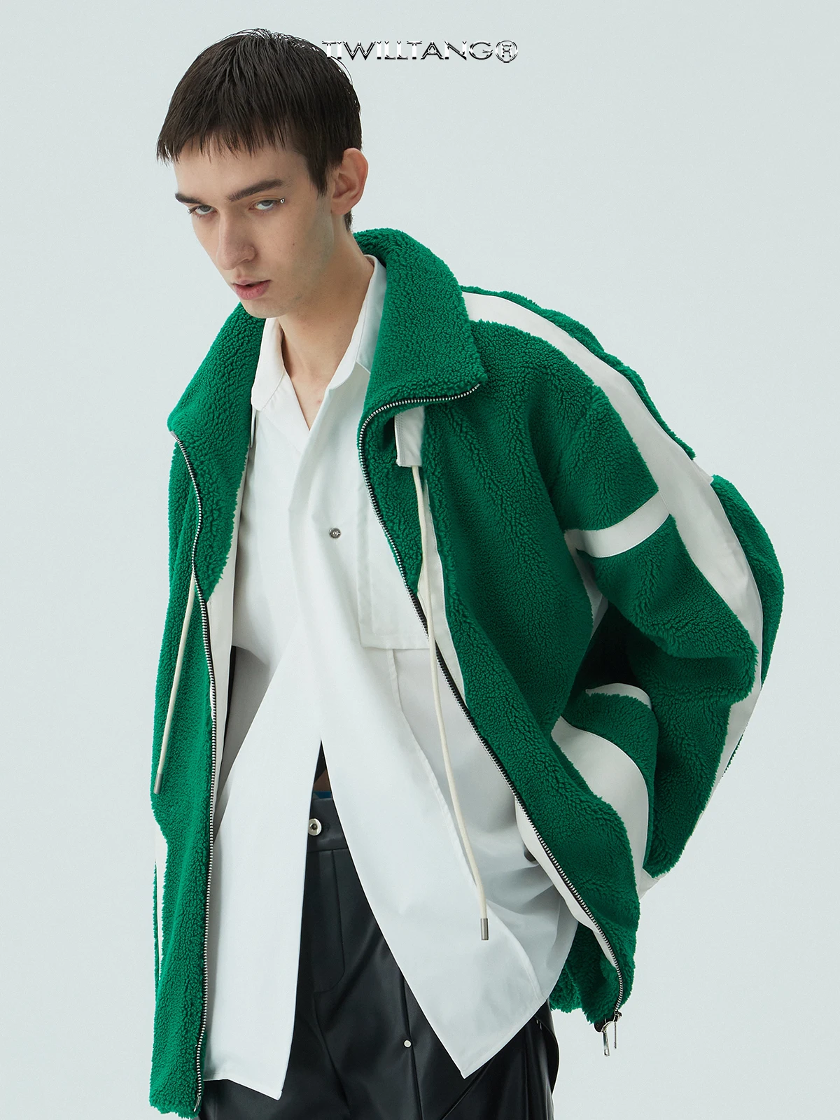 

Mauroicardi Winter Thick Warm White Pu Leather Patchwork Green Faux Lamb Fur Jacket Men Zip Up Luxury Designer Streetwear 2022