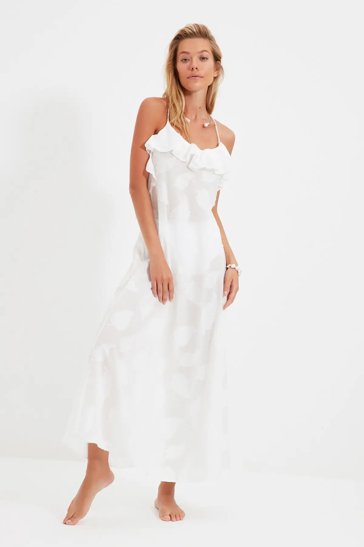 

Trendyol Jacquard Woven Beach Dress TBESS21EL4448