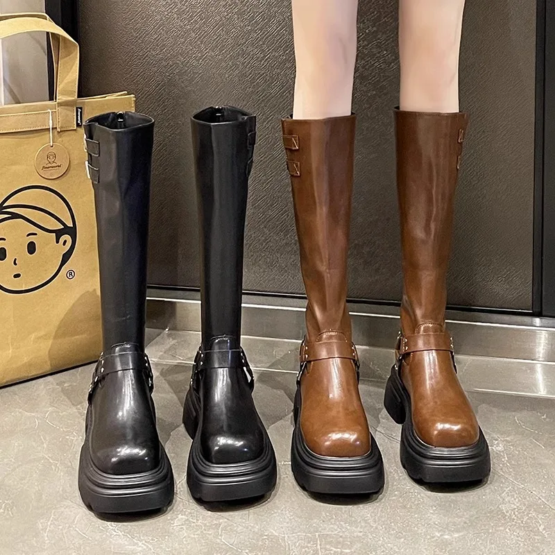

Autumn and Winter New Brown Long Boots Leather Platform High Motorcycle Riding Boots Trend Women Shoes.