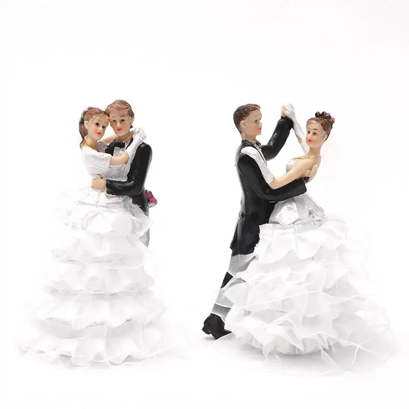 

Bride And Groom Cake Topper Cake Decoration Dolls Bride Groom Resin Figurine Wedding Topper Decoration Supplies Marry Figurine