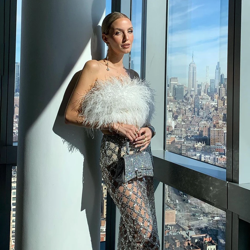 Женский топ-труба с перьями белый топ открытыми плечами и юбка блестками