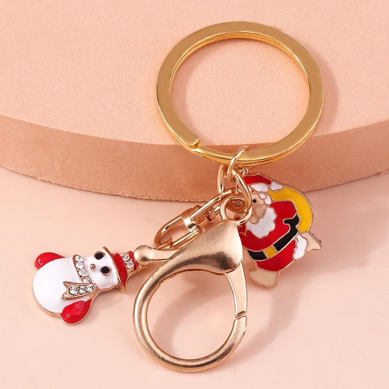 

New Winter Snowman Keychain Enamel Christams Santa Claus Pendants Keyrings Souvenir Gifts for Women Girls Handbag Party Gifts