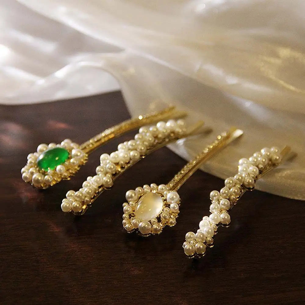 

2 Pcs/Set Rhinestone Hair Clips Elegant Luxury Pearl Green Gem Women Hair Pin Crystal Barrettes For Women